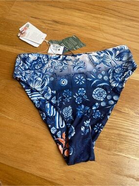 Agua Bendita Navy and White Floral High-Waist Bikini Bottom